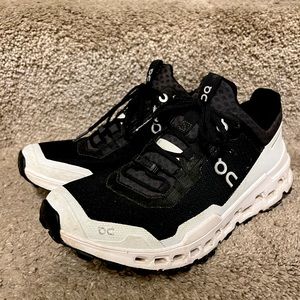 On Cloud Running Shoes